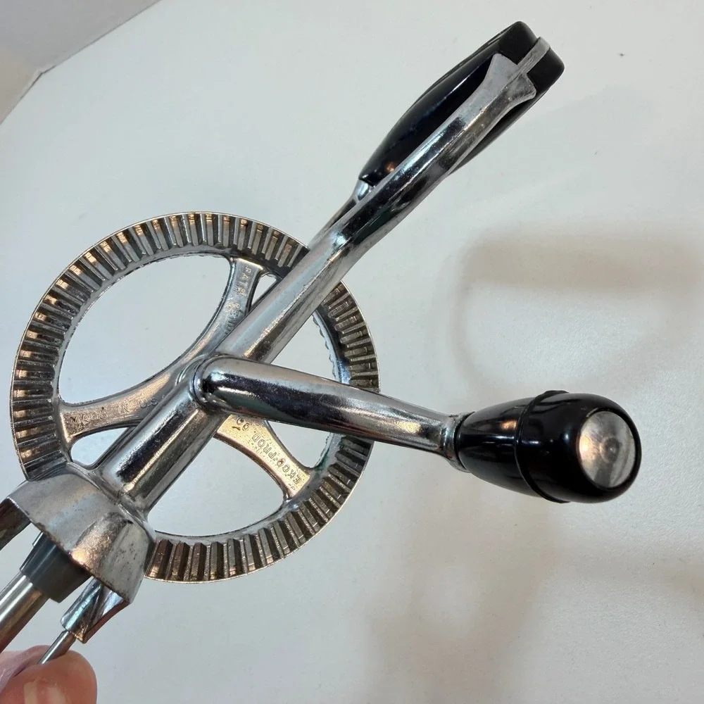 EKCO Best Hand Crank Egg Beater Vintage Black Stainless Steel Manual Mixer USA